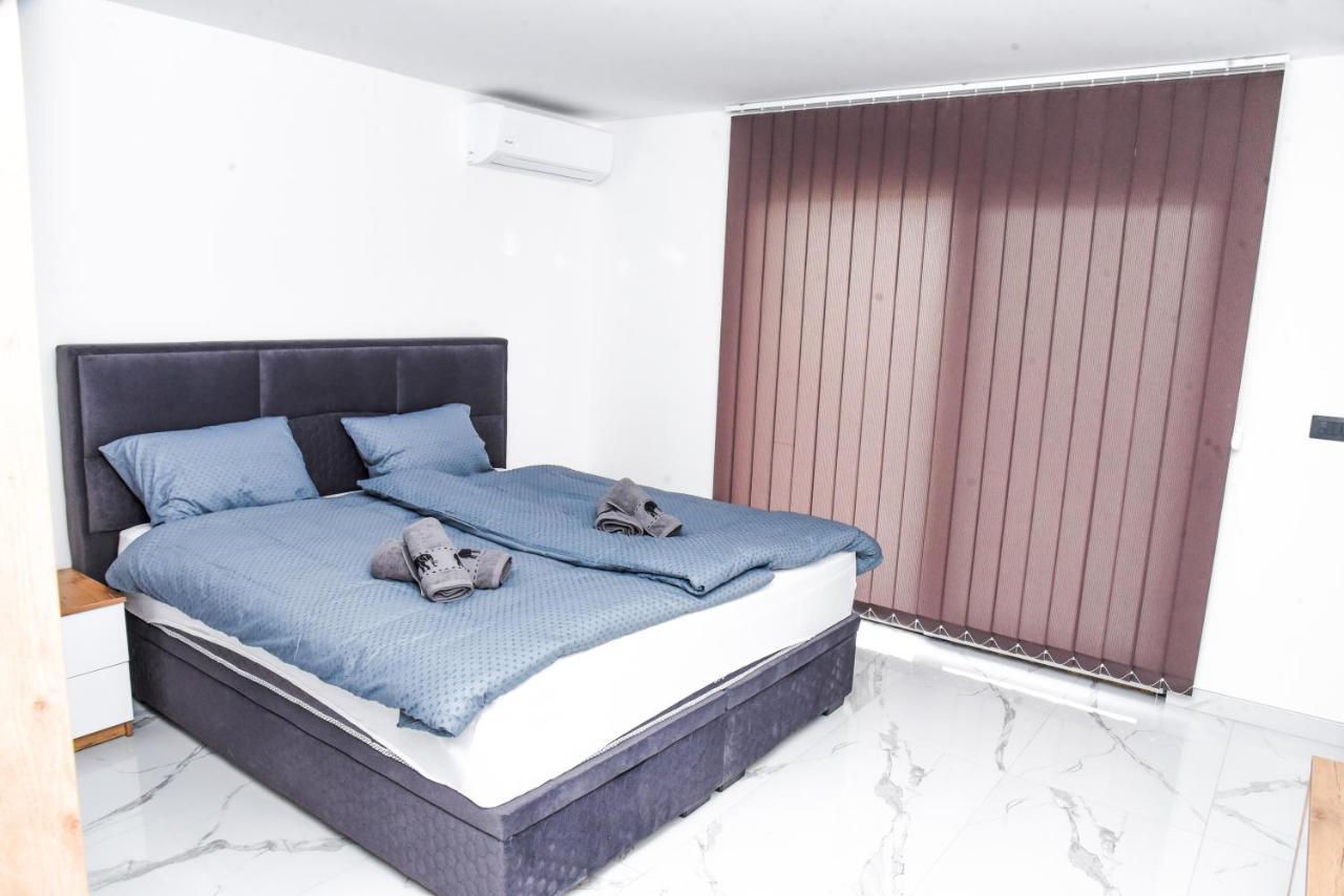 Luxury Villa M&B Tuzla Luaran gambar