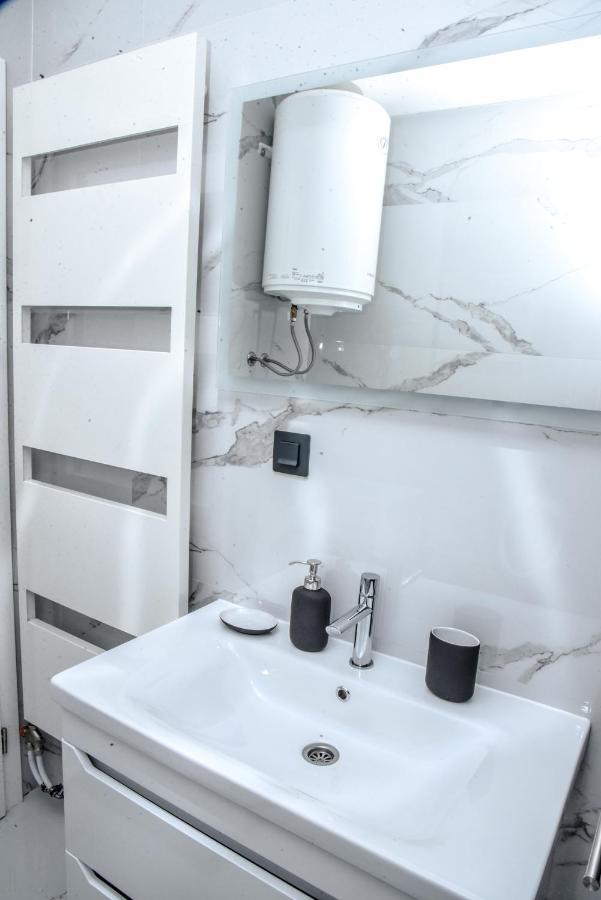 Luxury Villa M&B Tuzla Luaran gambar