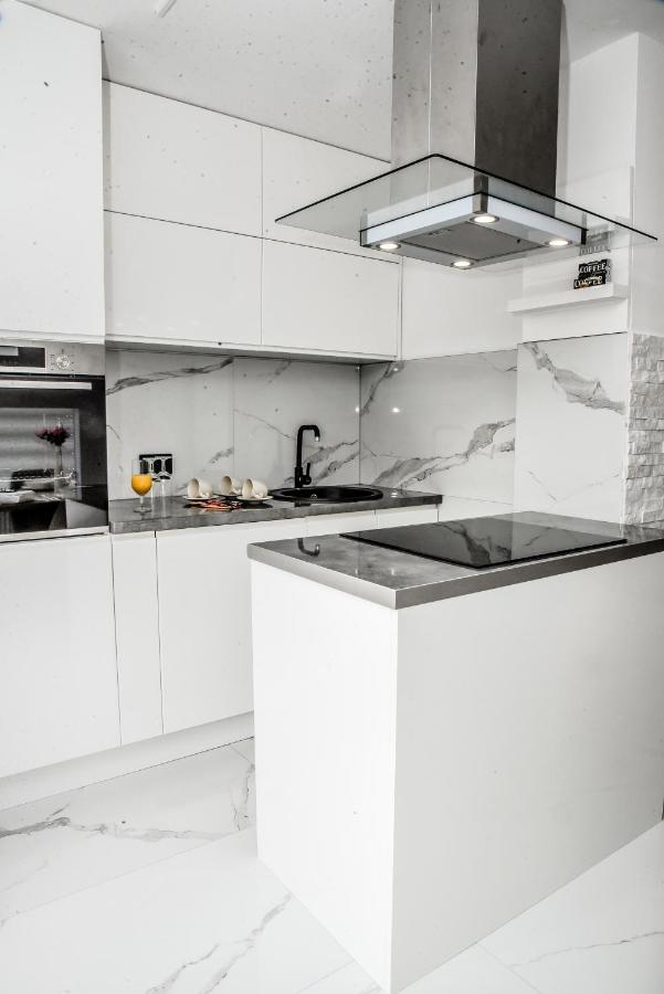 Luxury Villa M&B Tuzla Luaran gambar